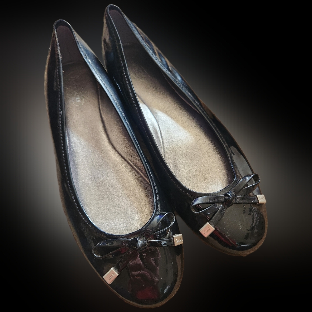 Coach Flat Women's Dress Shoes
